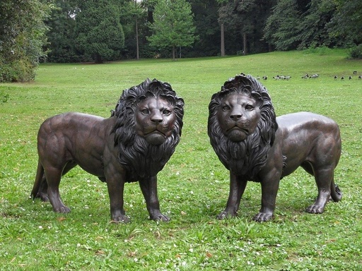 Leeuwenpaar brons